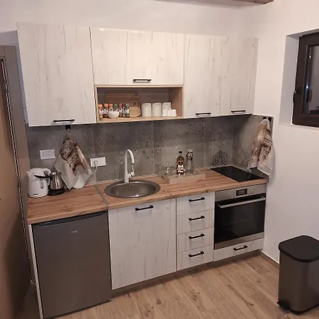 Brvnara Gorska Dama *